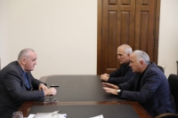 В Правительстве обсудили вопросы таможенного прохождения сельхозпродукции через КПП &quot;Псоу&quot;